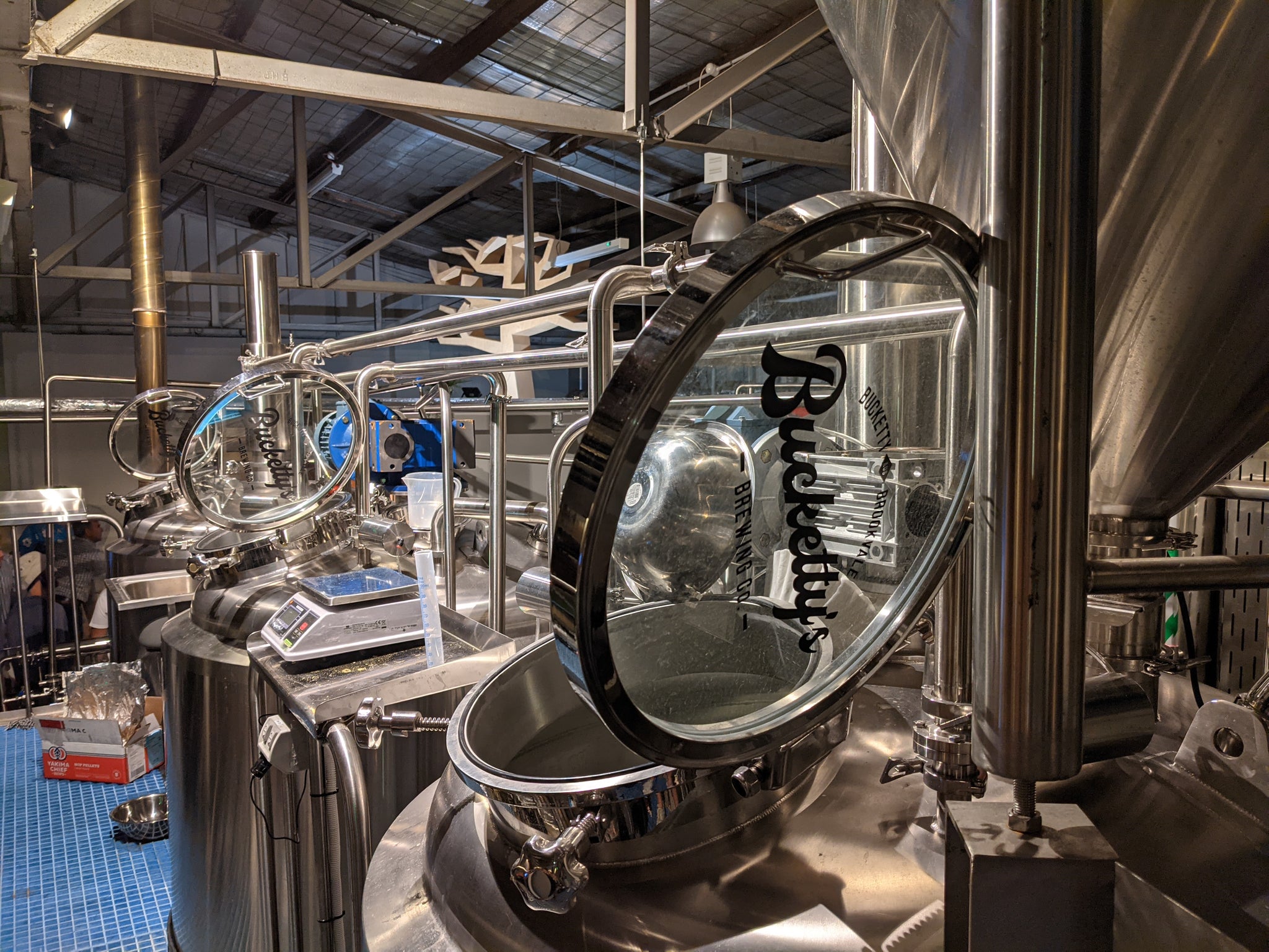 How much does it cost to start a brewery?