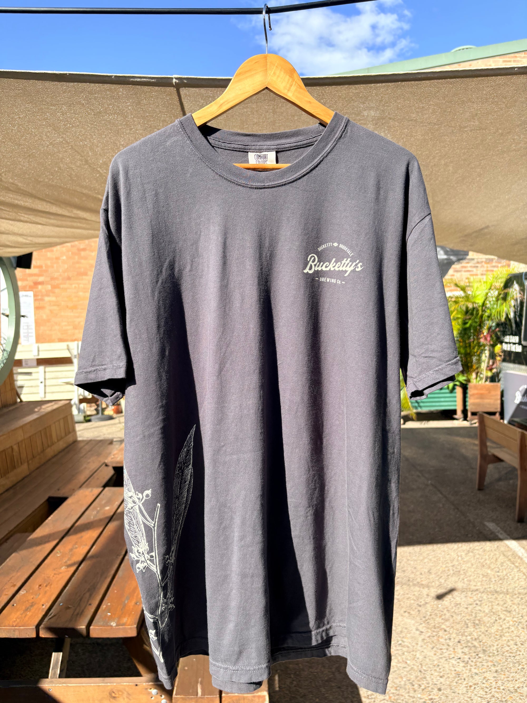 OG Gumleaf T-Shirt in Graphite